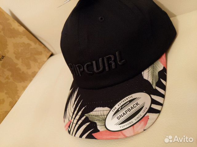 Бейсболка женская Rip Curl новая Бейсболка женская Rip Curl новая