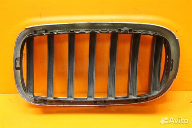 Решетка радиатора правая Bmw X5 F15 2013-2018 Решетка радиатора правая Bmw X5 F15 2013-2018