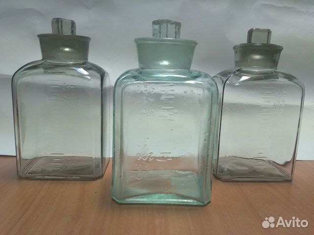 Банка флакон с притертой пробкой стеклянная Банка флакон с притертой пробкой стеклянная