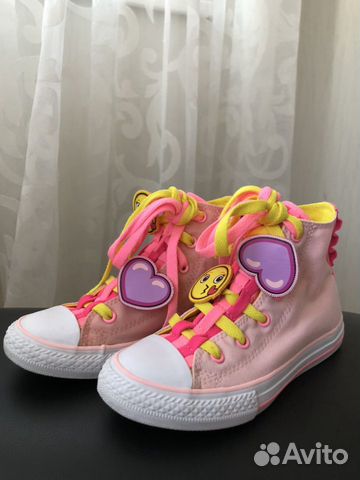 Продаются кеды Convers для девочки. Размер 32 (19