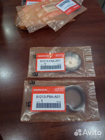 Сальник распредвала J35A J37A Honda 91213-P8A-A01 Сальник распредвала J35A J37A Honda 91213-P8A-A01