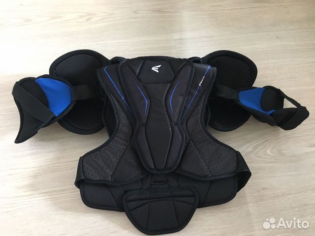 Нагрудник Easton 85S SR Нагрудник Easton 85S SR