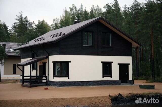 Дом 200 м² на участке 12 сот.