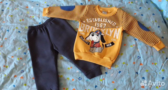 Тёплый костюм на флисе новый с этикеткой