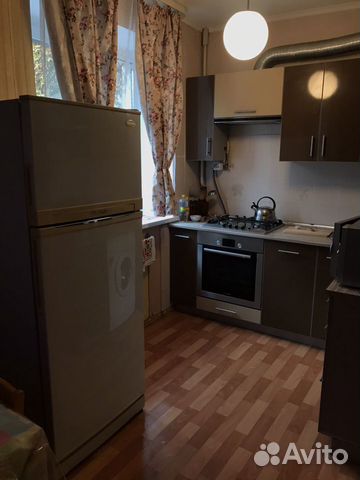 2-к квартира, 40 м², 1/5 эт.