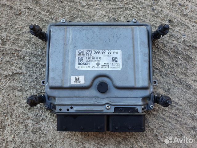 Блок управления двигателем Mercedes W207 W212 W221