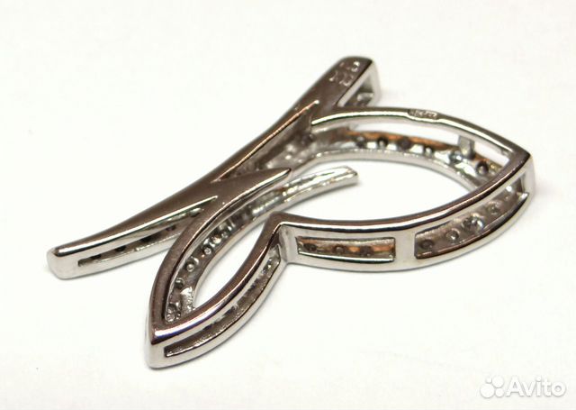 Кулон из белого золота с бриллиантами 0.09 ct Кулон из белого золота с бриллиантами 0.09 ct