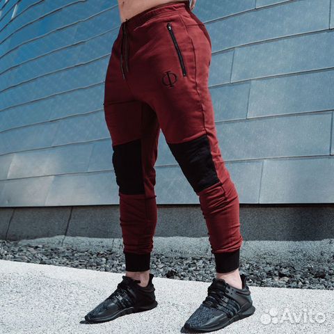 Спортивный костюм Спортивный костюм
