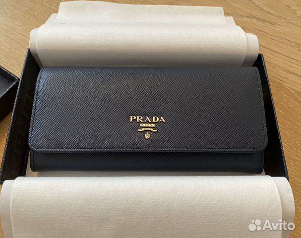 Новый кожаный кошелек Prada. Оригинал