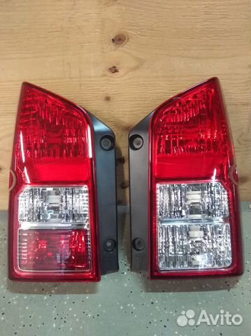 Фонари задние Ниссан Патфайндер р51