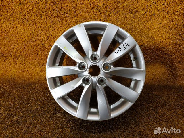 Диск Kia Cerato 3 (б/у) Диск Kia Cerato 3 (б/у)