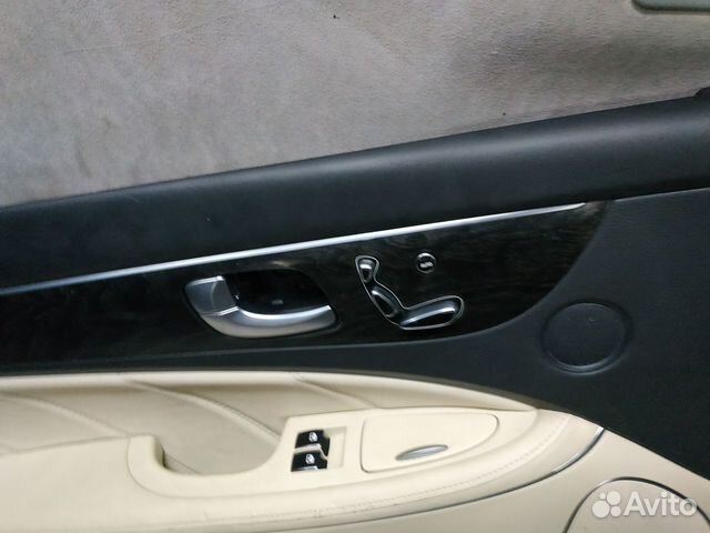 Equus обшивка задней левой двери рест