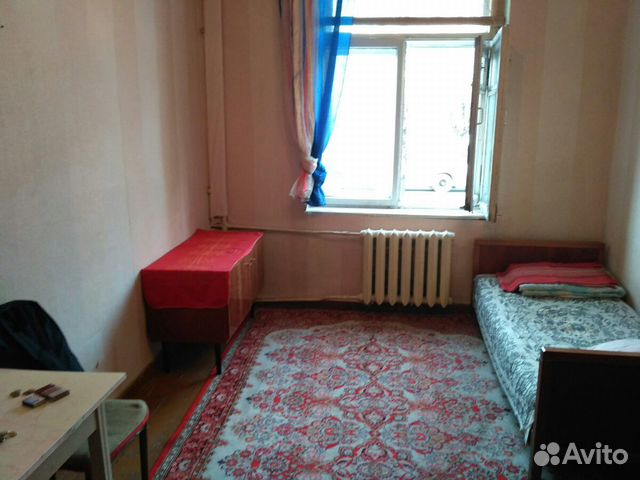 комната в кирпичном доме Александра Невского 44