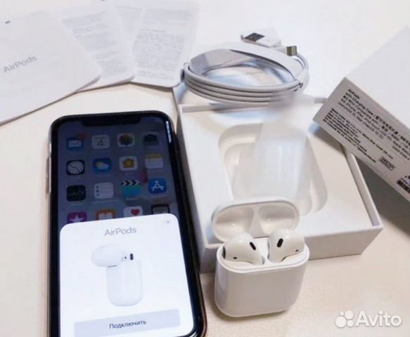 Беспроводные наушники AirPods Беспроводные наушники AirPods