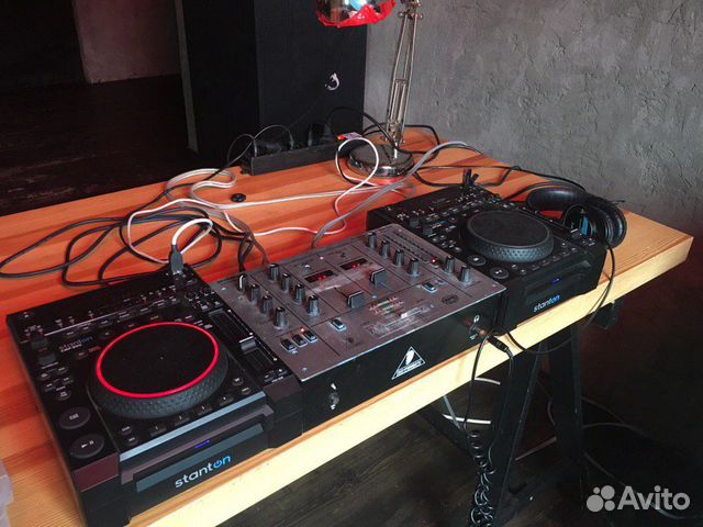 Dj cd проигрыватели с midi и Stanton cpm 800 Dj cd проигрыватели с midi и Stanton cpm 800