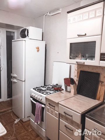 1-к квартира, 33 м², 1/9 эт. 1-к квартира, 33 м², 1/9 эт.