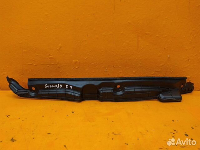 Пыльник крыла передний правый Hyundai Solaris 2