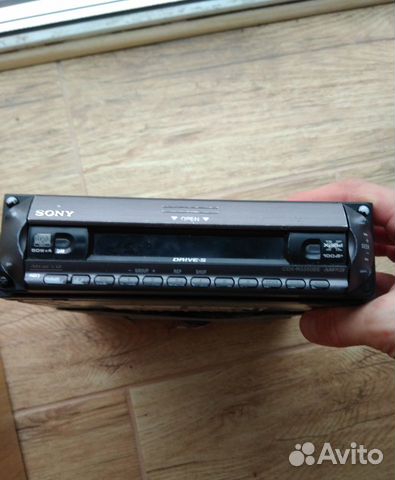 Автомагнитолла Sony CDX-R3350ee Автомагнитолла Sony CDX-R3350ee