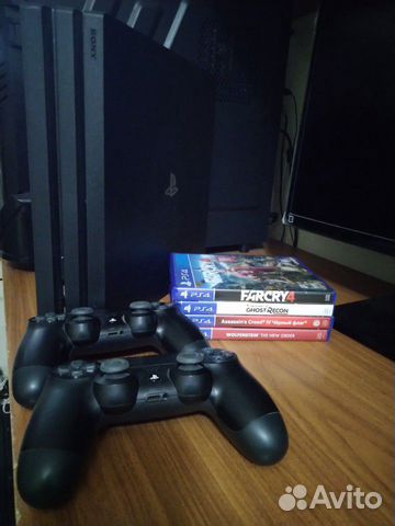Sony PS4 Pro 1Tb Sony PS4 Pro 1Tb