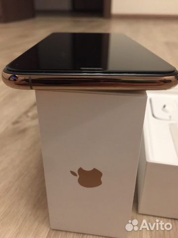 Apple iPhone XS Max 64GB Gold идеальное состояние Apple iPhone XS Max 64GB Gold идеальное состояние
