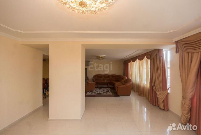 Продам офисное помещение, 265.6 м²