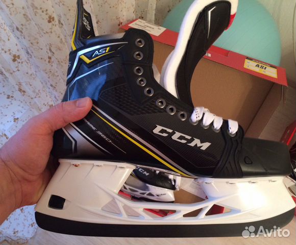 Коньки хоккейные CCM AS1 NEW Коньки хоккейные CCM AS1 NEW