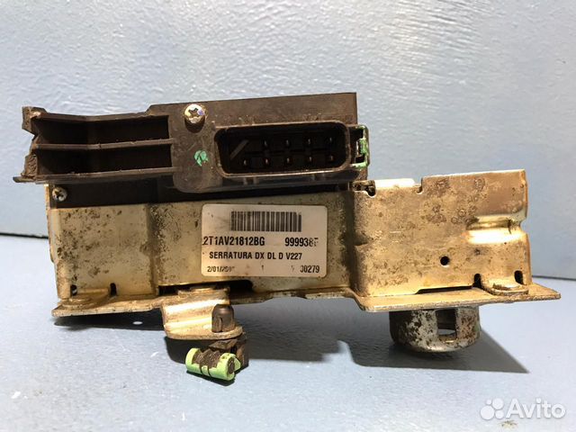 Замок передний правый Transit Tourneo Connect Замок передний правый Transit Tourneo Connect