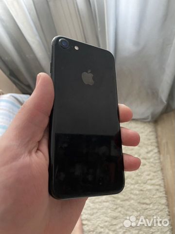 Телефон iPhone Телефон iPhone