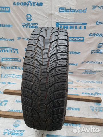 Резина зимняя 225 65 16c Nokian WR 94A