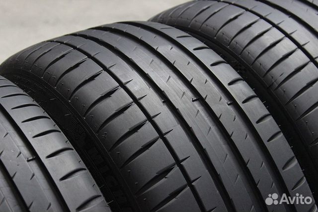 235 40 R18 Michelin Pilot Sport PS4 TL 95Y XL 235 40 R18 Michelin Pilot Sport PS4 TL 95Y XL