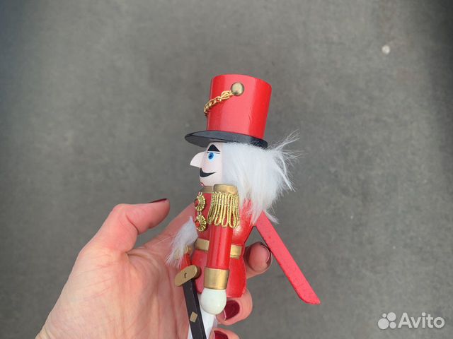 Щелкунчик деревянный Щелкунчик деревянный