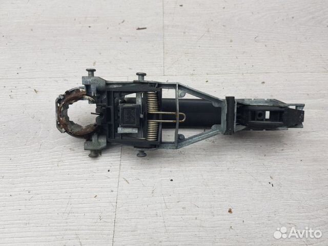 Ручка двери передняя левая Vw Golf 5 BKC 2004