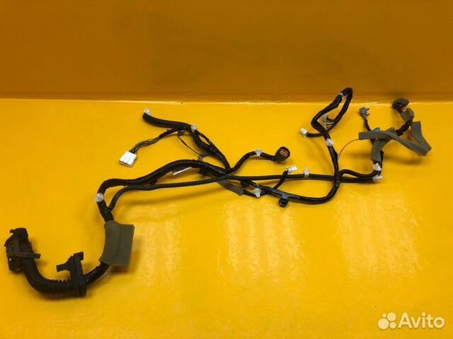 Проводка двери передняя левая Nissan Patrol Y62