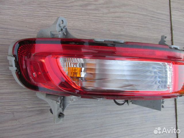 Фонарь задний в бампер левый Kia Sportage QL c 2