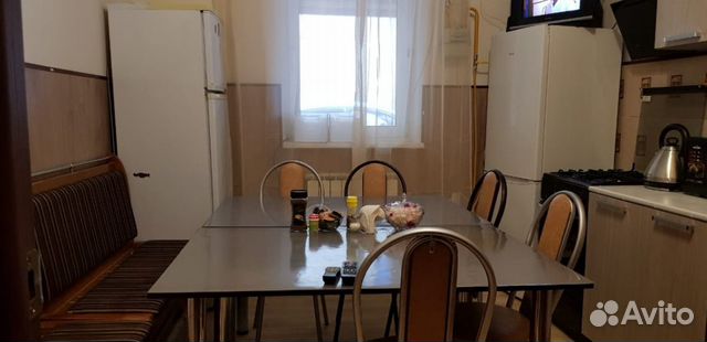 4-к квартира, 95 м², 1/3 эт. 4-к квартира, 95 м², 1/3 эт.