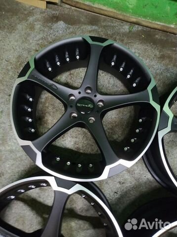 Диски новые оригинал R20 P на BMW Land Rover Range