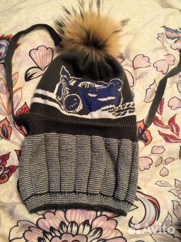 Шапка с меховым помпоном 30 шерсти