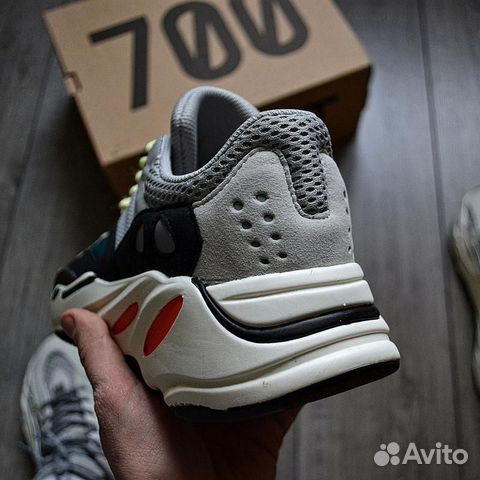 Кроссовки Кроссовки