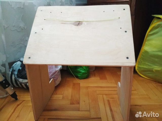 Столик для ноутбука для лежачего больного Столик для ноутбука для лежачего больного