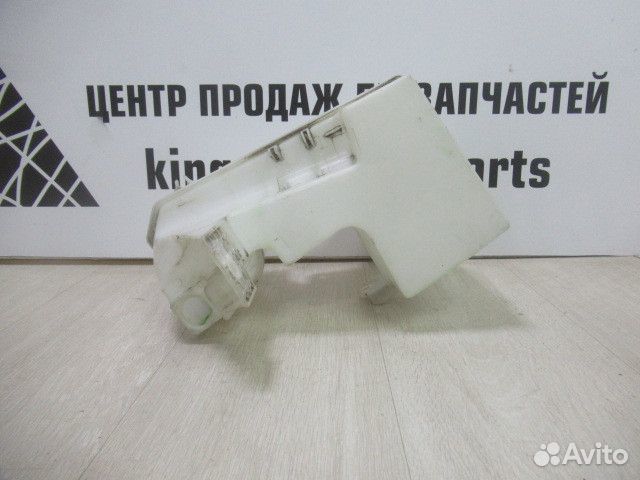 Бачок омывателя Volkswagen Transporter T5 oem 7h09 Бачок омывателя Volkswagen Transporter T5 oem 7h09