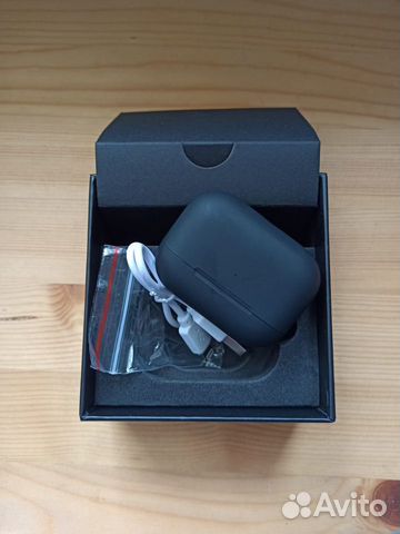 AirPods Pro - черные AirPods Pro - черные