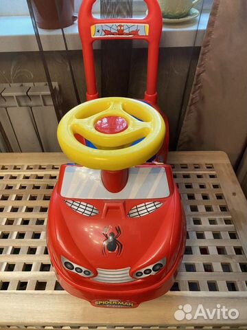 Машинка-каталка