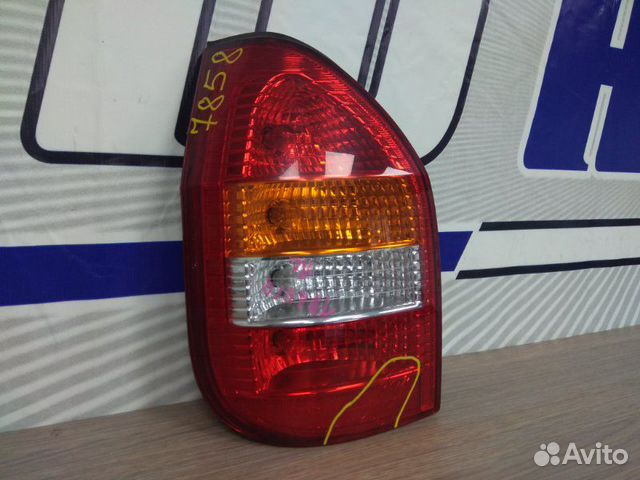 Фонарь задний задний левый Subaru Traviq XM220 Z22