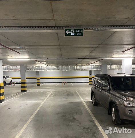 Машиноместо, 13 м²