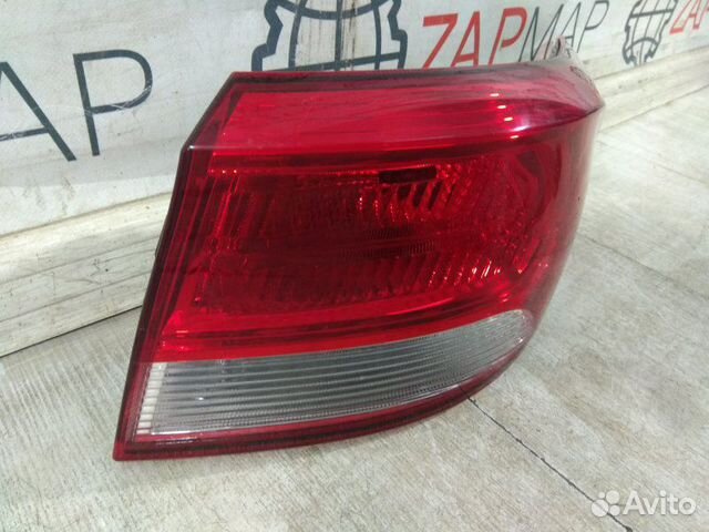 Фонарь правый внешний Kia Rio FB