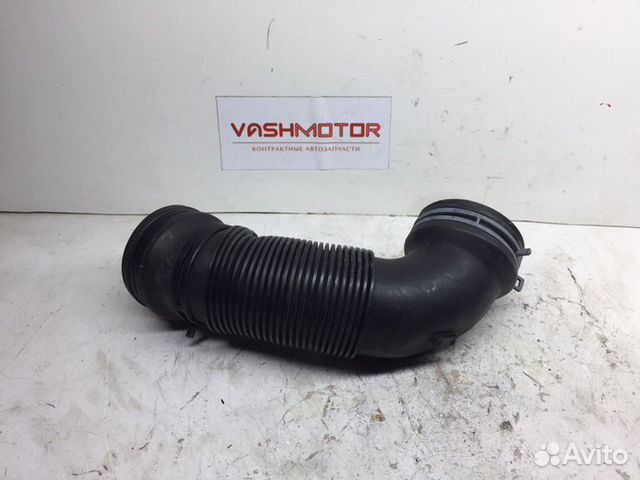 Патрубок воздушного фильтра Volkswagen Tiguan 2.0