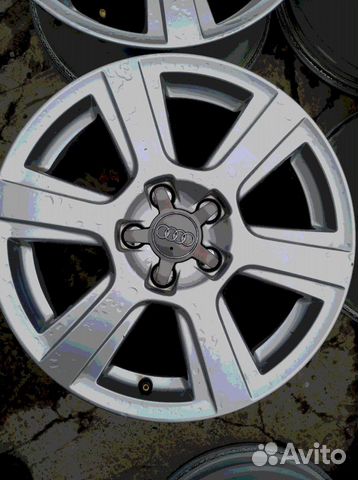 Диски бу оригинал R17 LU на Audi