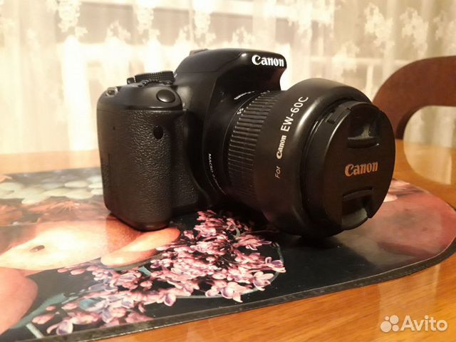 Canon 600D Зеркальный фотоаппарат Canon 600D Зеркальный фотоаппарат