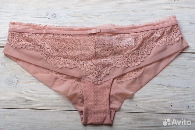 Комплект Triumph Beauty-Full Darling, 75D Комплект Triumph Beauty-Full Darling, 75D