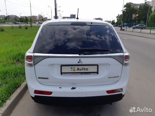 Mitsubishi Outlander 2.0 CVT, 2012, 178 400 км